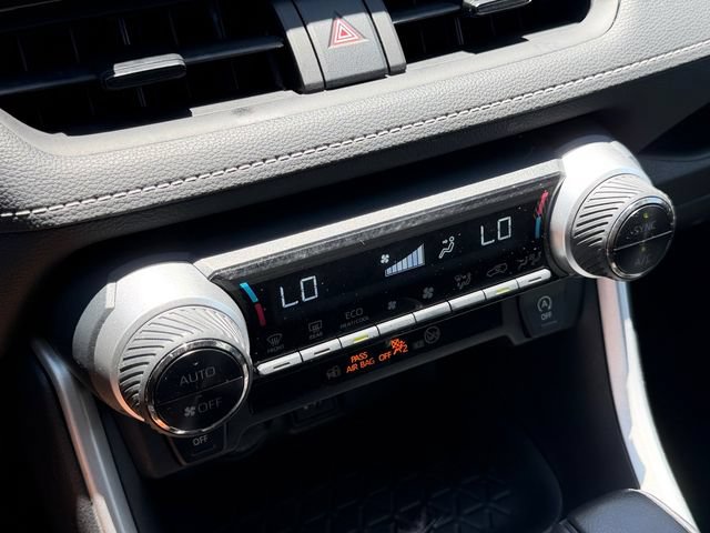 Used 2024 Toyota RAV4 XLE FWD image 23