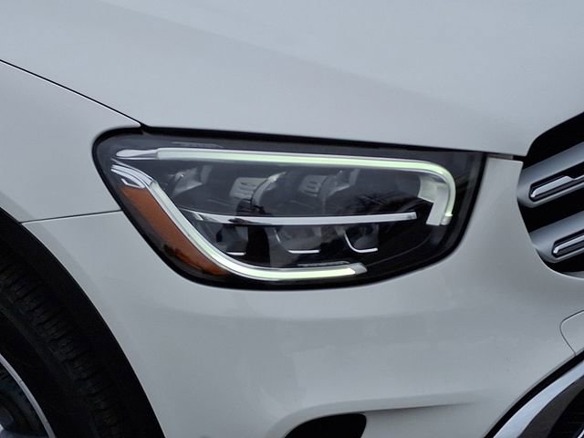 Used 2022 Mercedes-Benz GLC 300 w/ Premium Package Lite image 11
