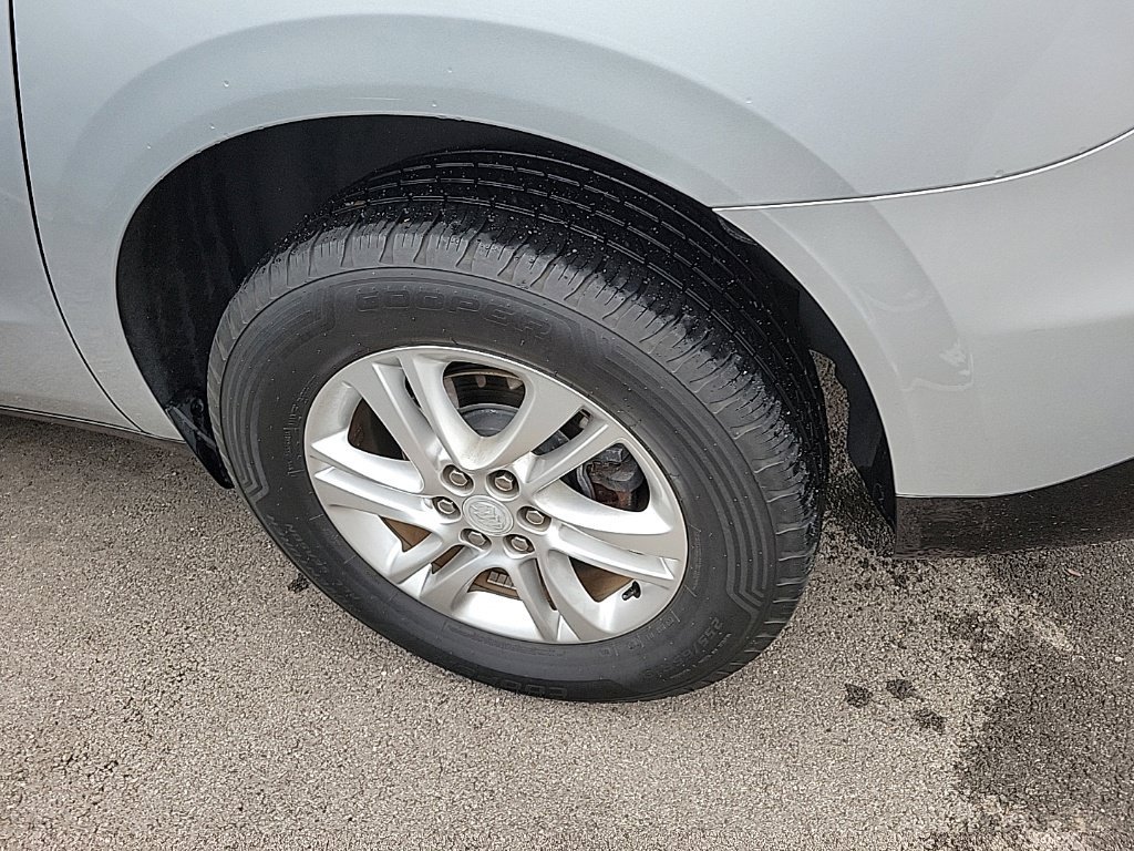 Used 2018 Buick Enclave Essence FWD image 5