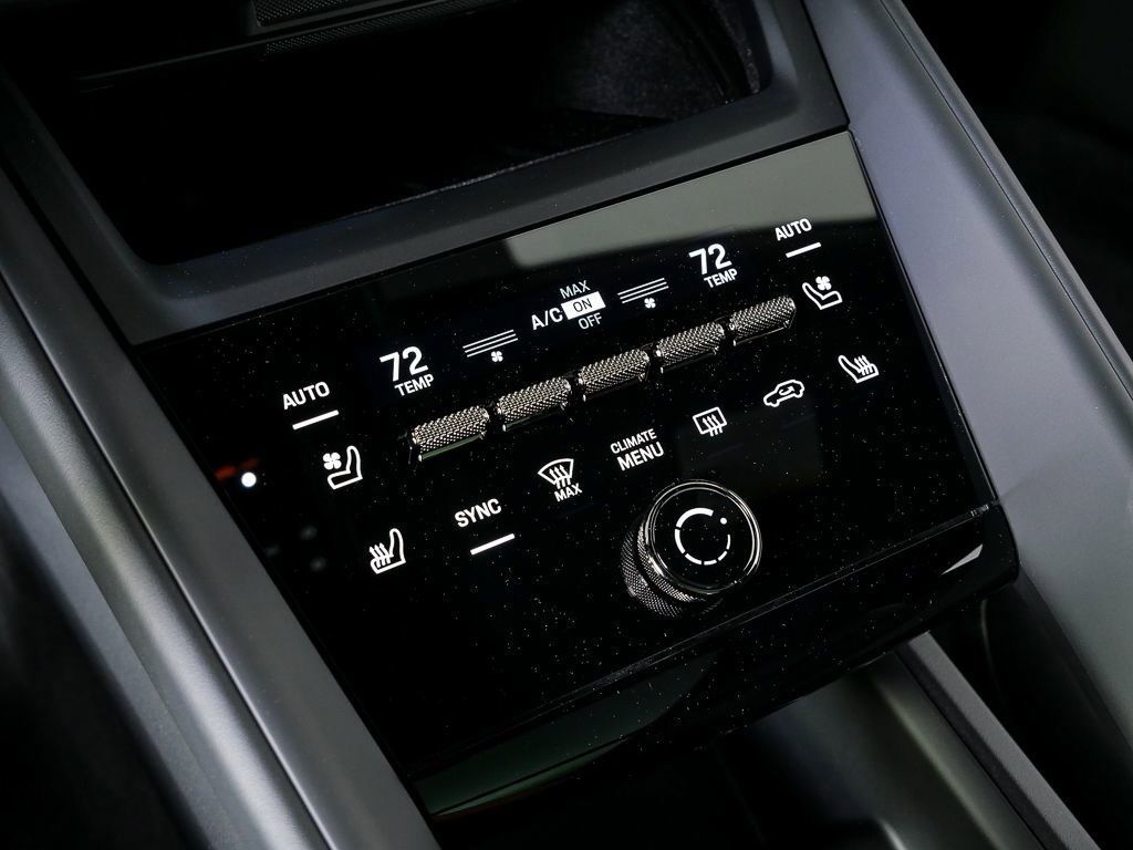 New 2026 Porsche Macan Turbo Electric image 19