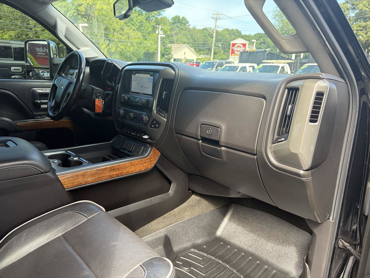 Used 2017 Chevrolet Silverado 2500 High Country w/ Duramax Plus Package AWD/4WD image 52
