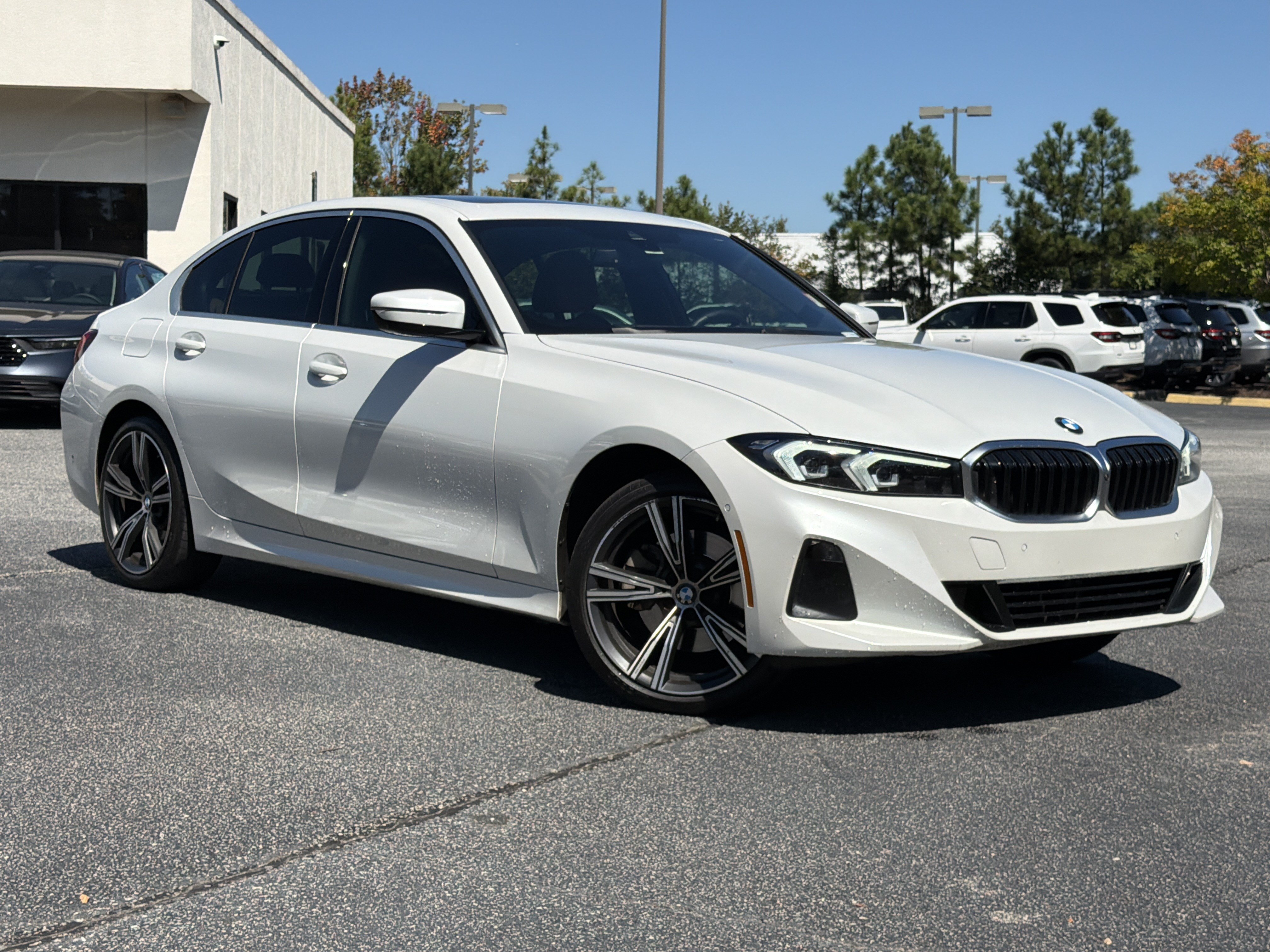 Used 2024 BMW 330i Sedan w/ Premium Package RWD image 3
