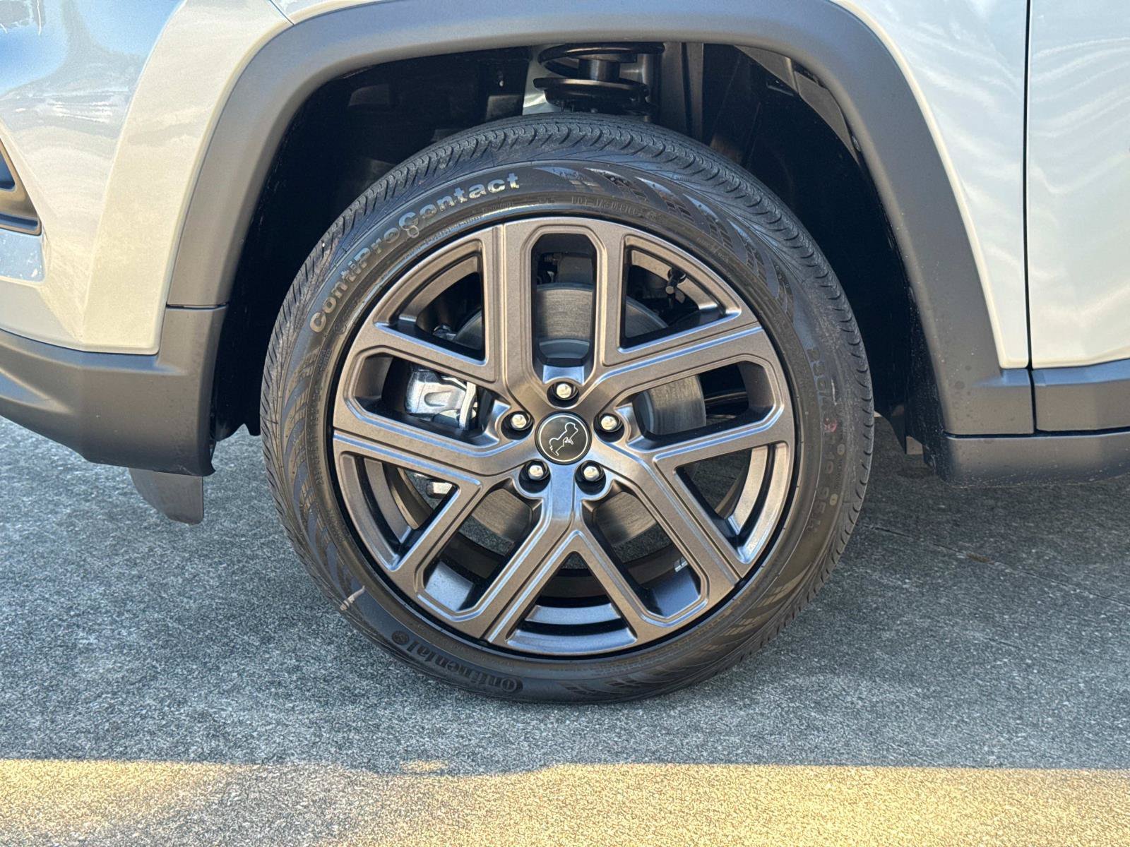 New 2026 Jeep Compass Latitude AWD/4WD image 10