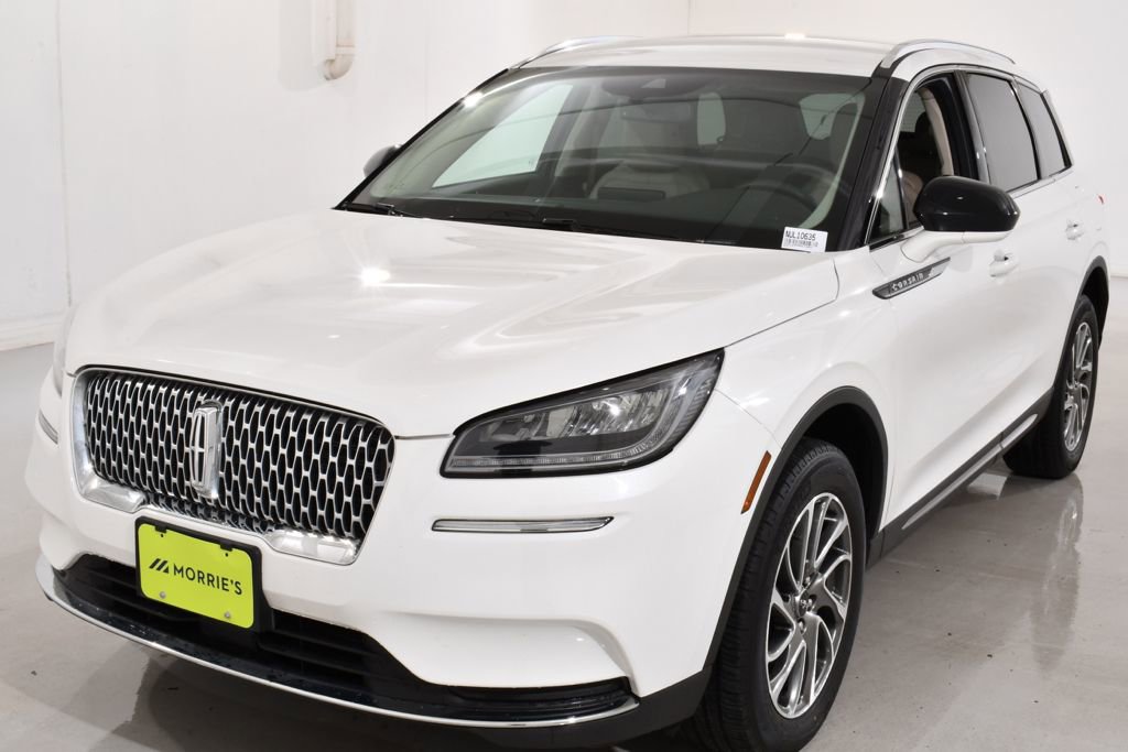 Used 2022 Lincoln Corsair AWD w/ Equipment Group 101A image 2