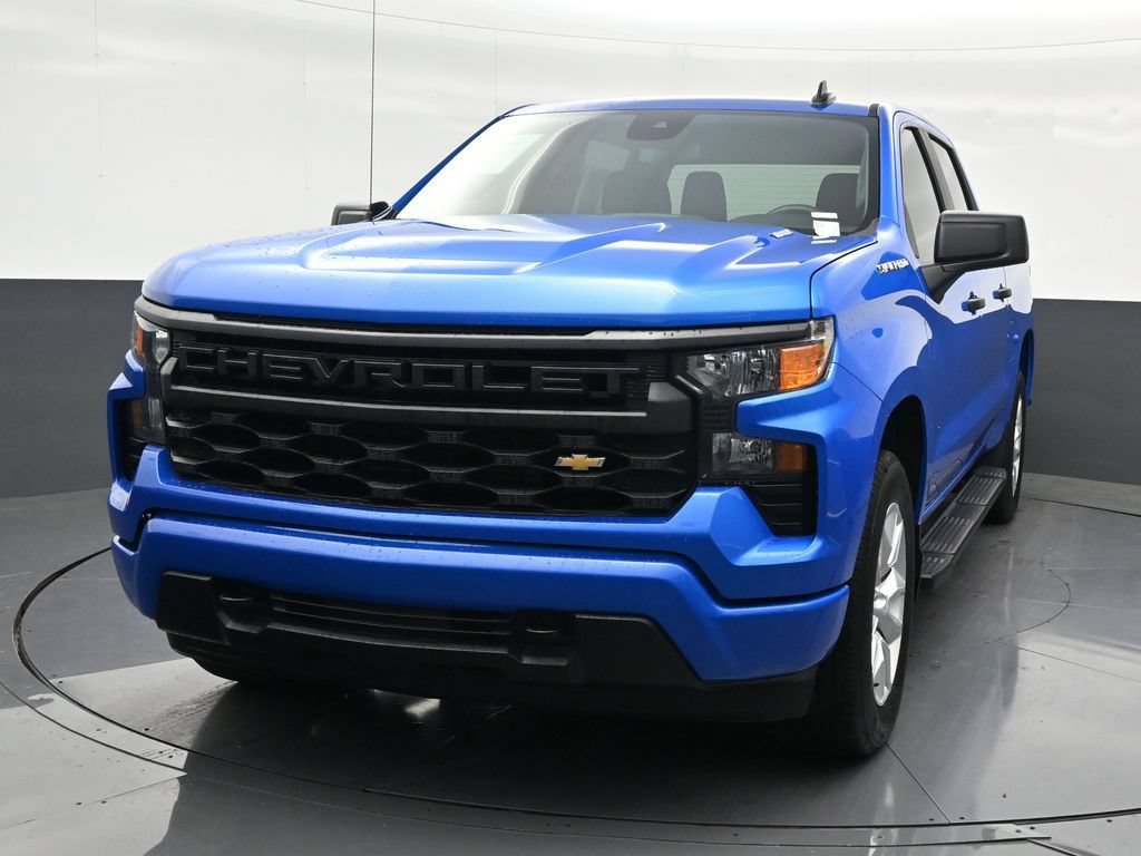 Used 2026 Chevrolet Silverado 1500 Custom RWD image 9