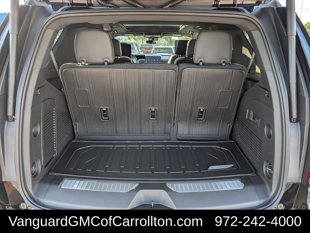 New 2026 GMC Yukon AT4 Ultimate w/ LPO, Floor Liner Package AWD/4WD image 30