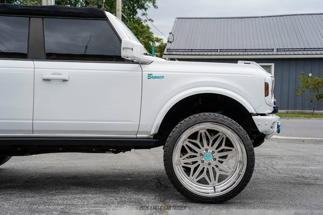 Used 2022 Ford Bronco Badlands AWD/4WD image 11