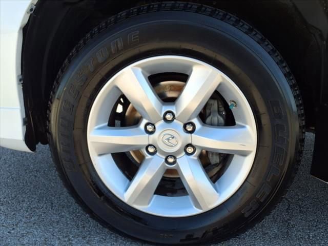 Used 2017 Lexus GX 460 w/ Navigation Package image 26