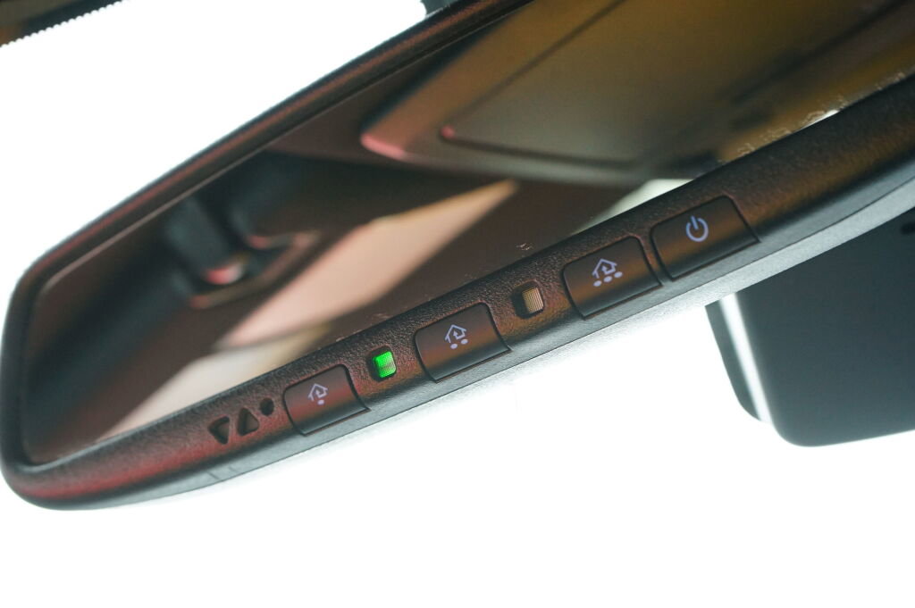 Used 2019 Toyota Tacoma Limited image 23