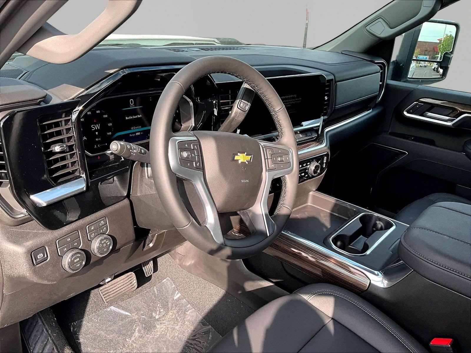 New 2026 Chevrolet Silverado 2500 LT w/ Z71 Chrome Sport Edition AWD/4WD image 9