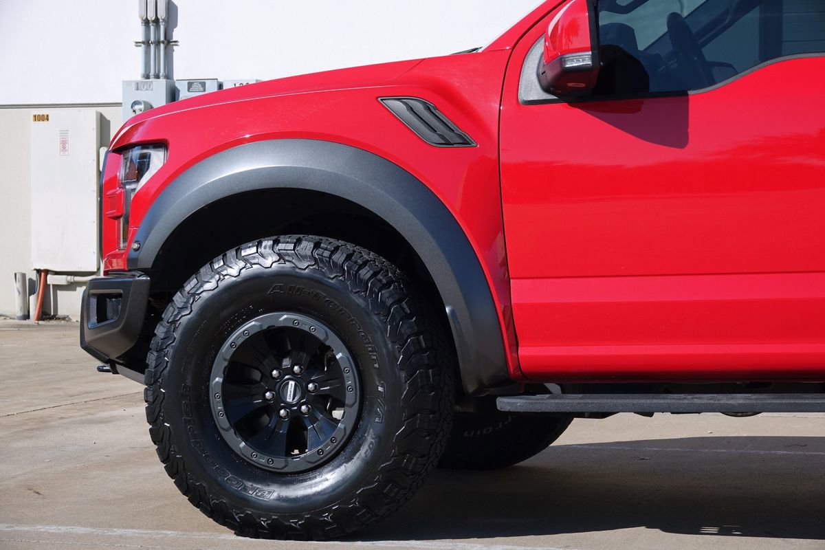 Used 2018 Ford F150 Raptor w/ Equipment Group 802A Luxury AWD/4WD image 23