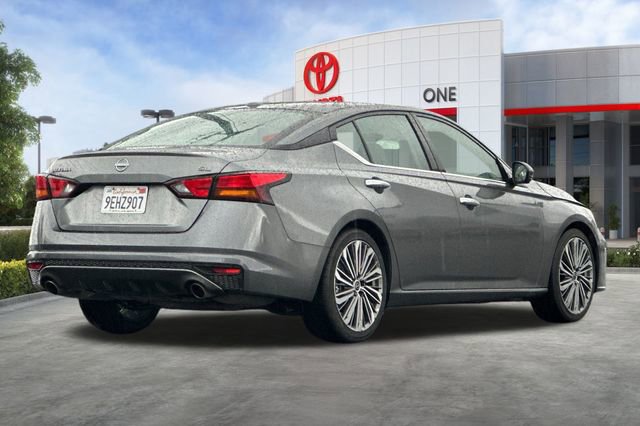 Used 2023 Nissan Altima 2.5 SL image 4