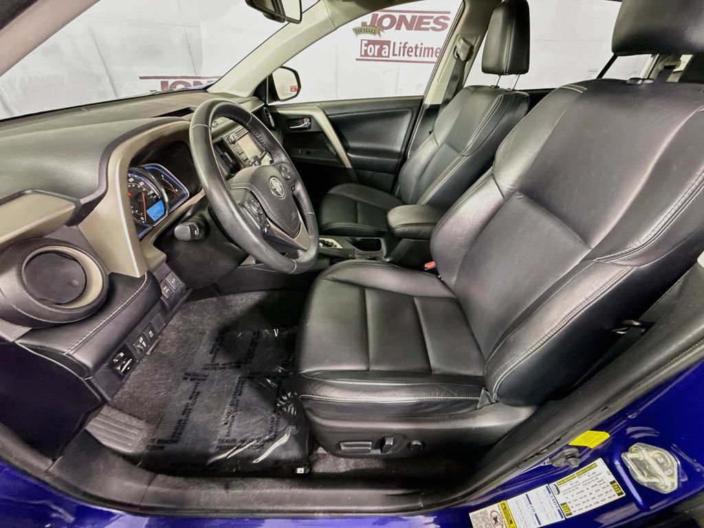 Used 2014 Toyota RAV4 Limited AWD/4WD image 24
