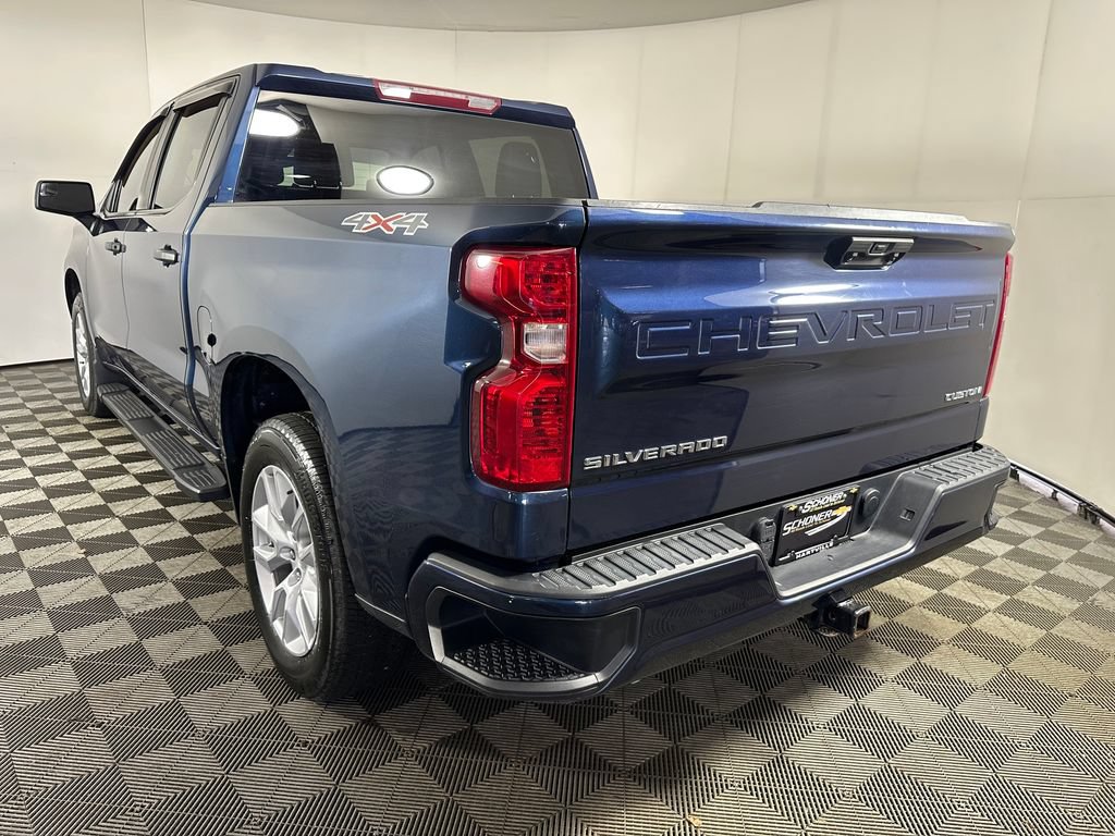 Used 2022 Chevrolet Silverado 1500 Custom AWD/4WD image 3