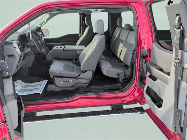 Used 2021 Ford F150 XLT w/ Equipment Group 302A High image 12