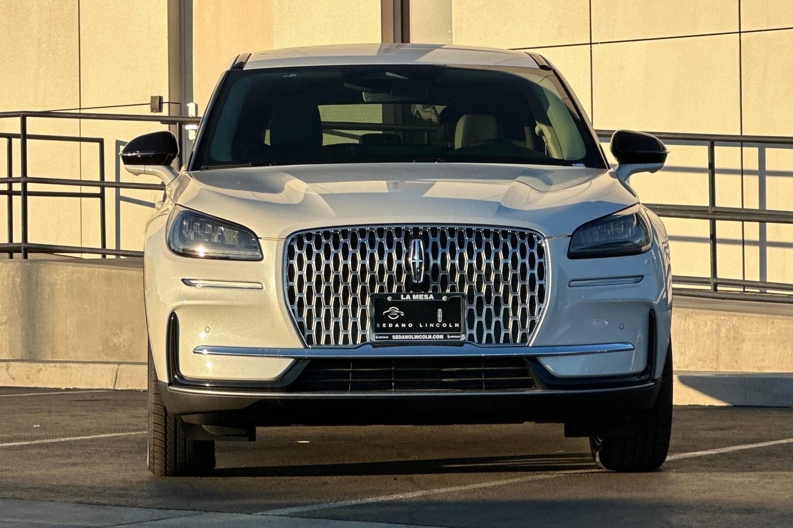 New 2025 Lincoln Corsair FWD w/ Equipment Group 101A image 8