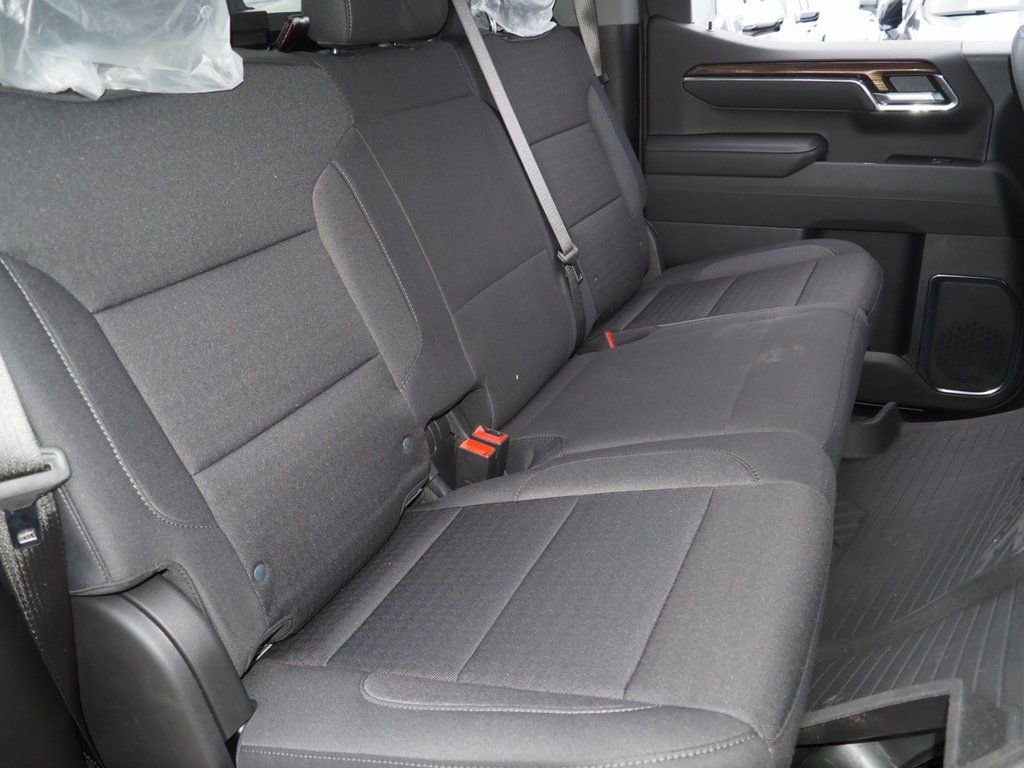 New 2025 Chevrolet Silverado 1500 LT w/ Z71 Off-Road Package image 17