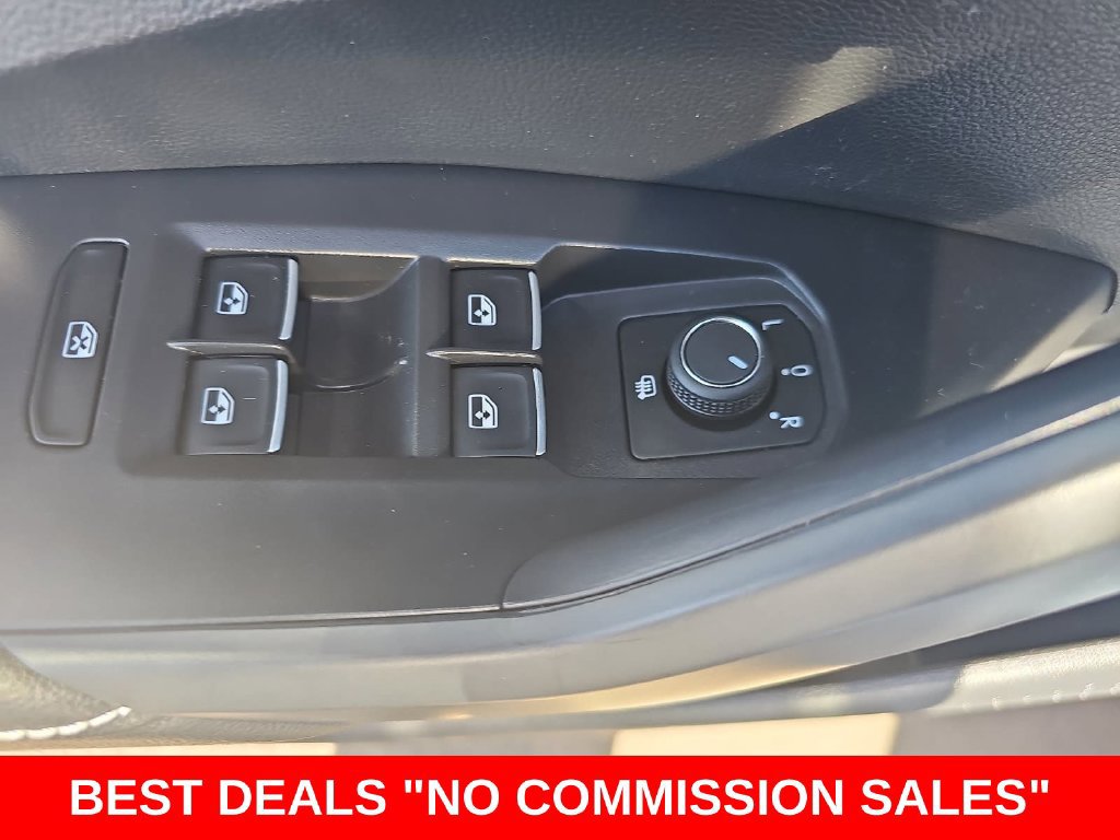 Used 2025 Volkswagen Jetta Sport FWD image 27