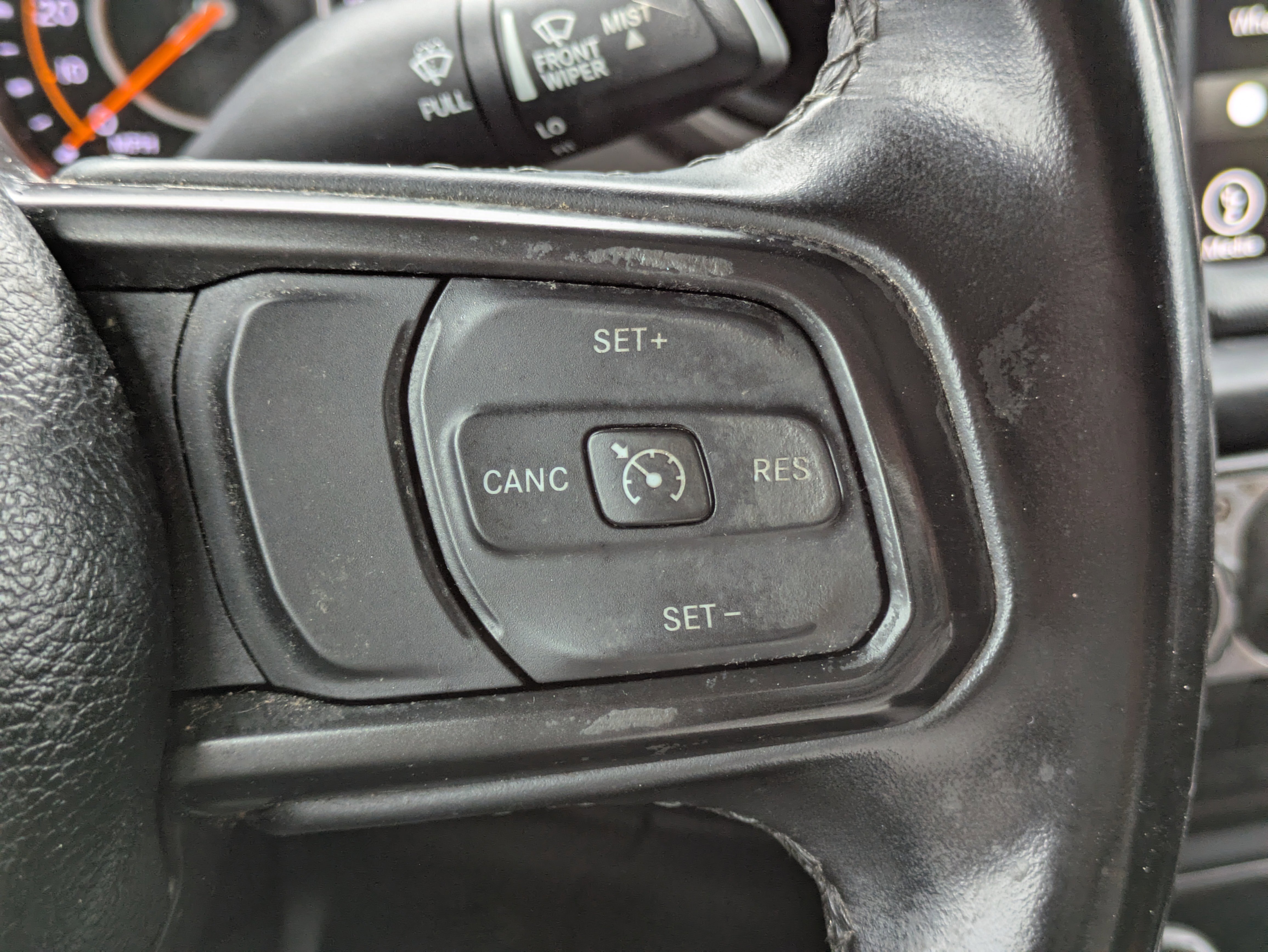 Used 2022 Jeep Gladiator Sport image 17