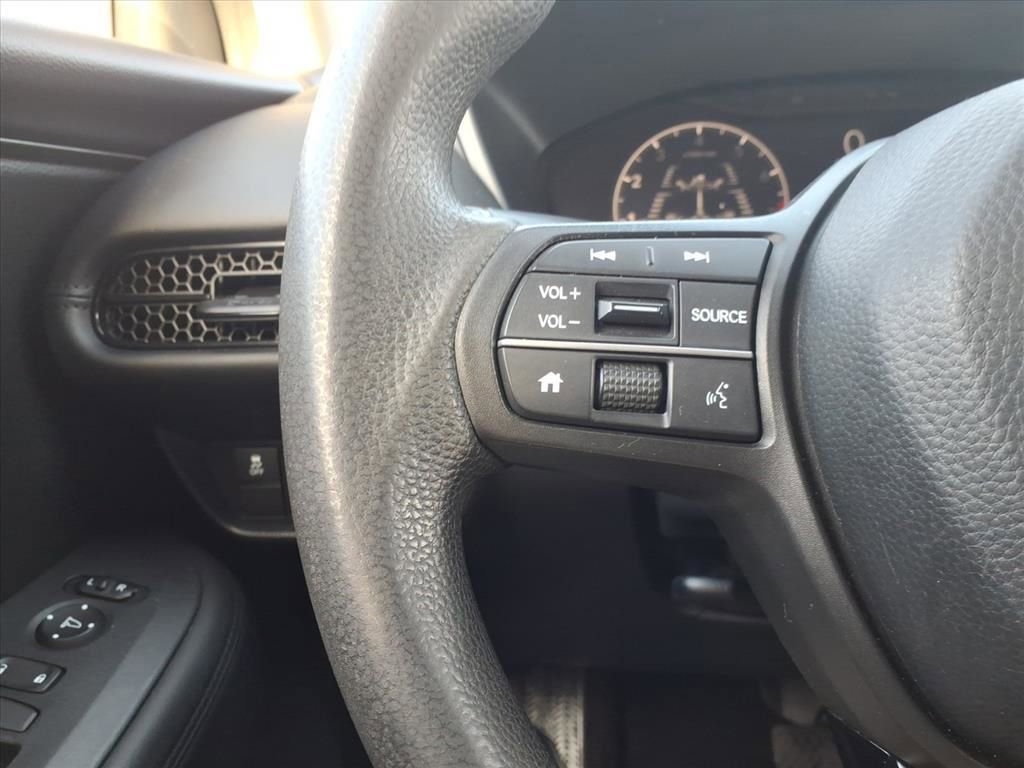 Used 2023 Honda HR-V LX image 19