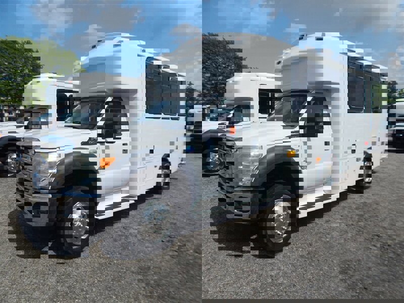 Used 2012 Ford F550 2WD Regular Cab Super Duty w/ Payload Upgrade Pkg image 3