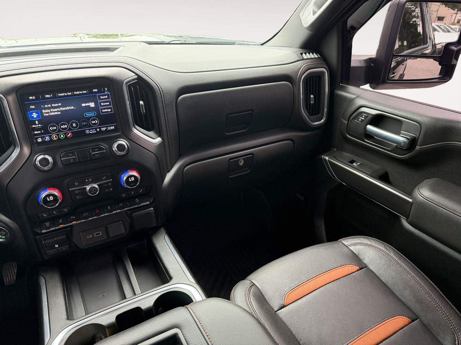 Used 2021 GMC Sierra 2500 AT4 w/ AT4 Premium Plus Package AWD/4WD image 12