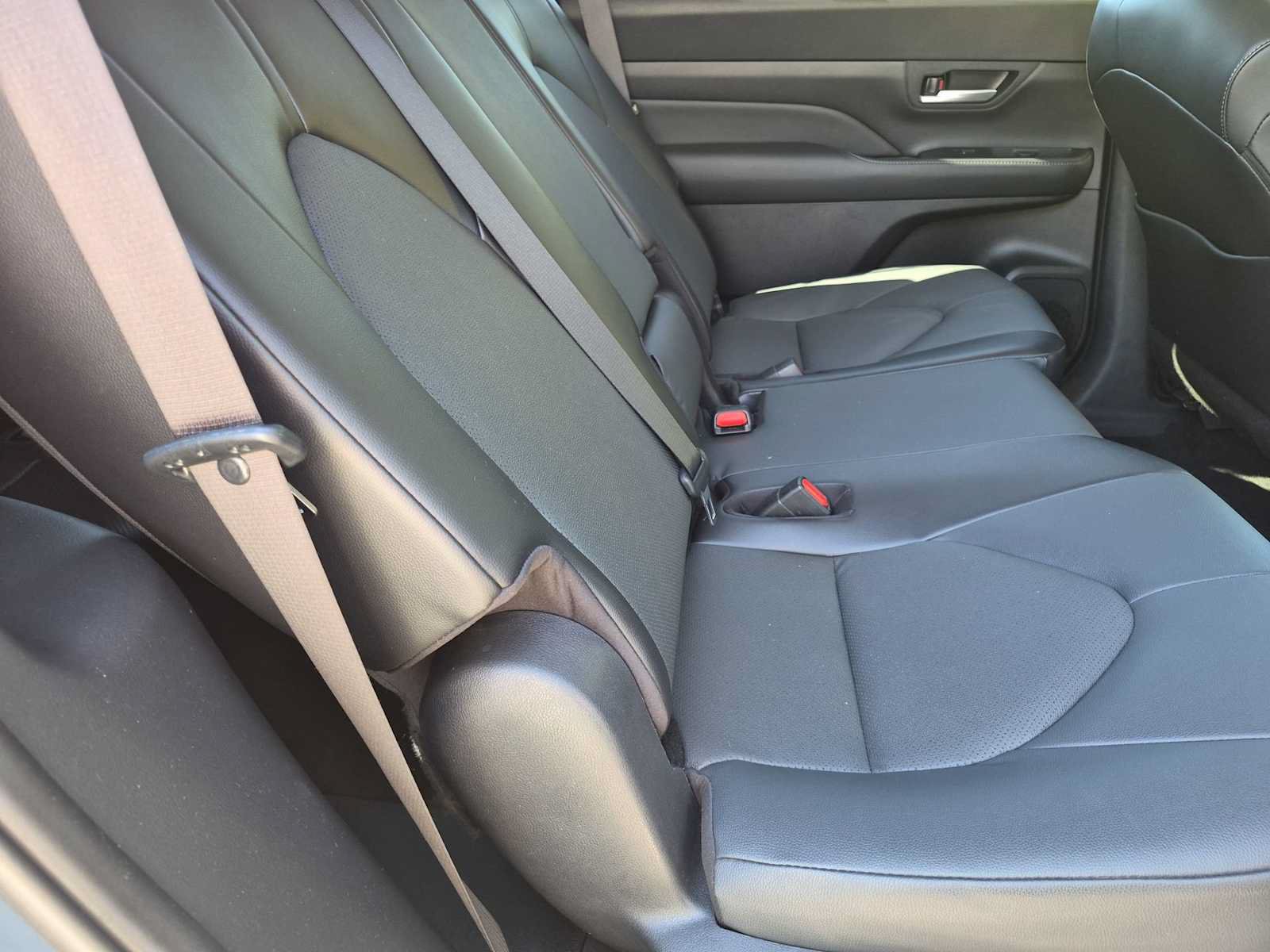 Used 2024 Toyota Grand Highlander AWD Hybrid image 20
