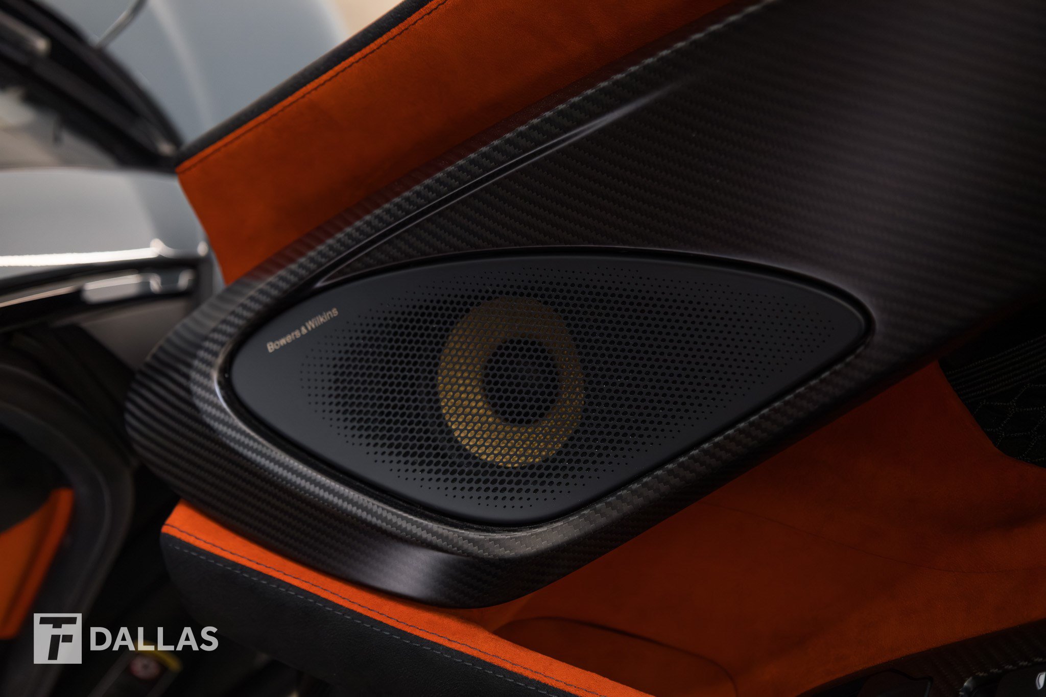 Used 2020 McLaren 600LT Spider RWD image 43
