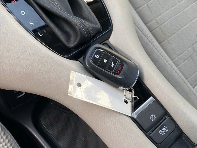 Used 2024 Honda HR-V LX image 30