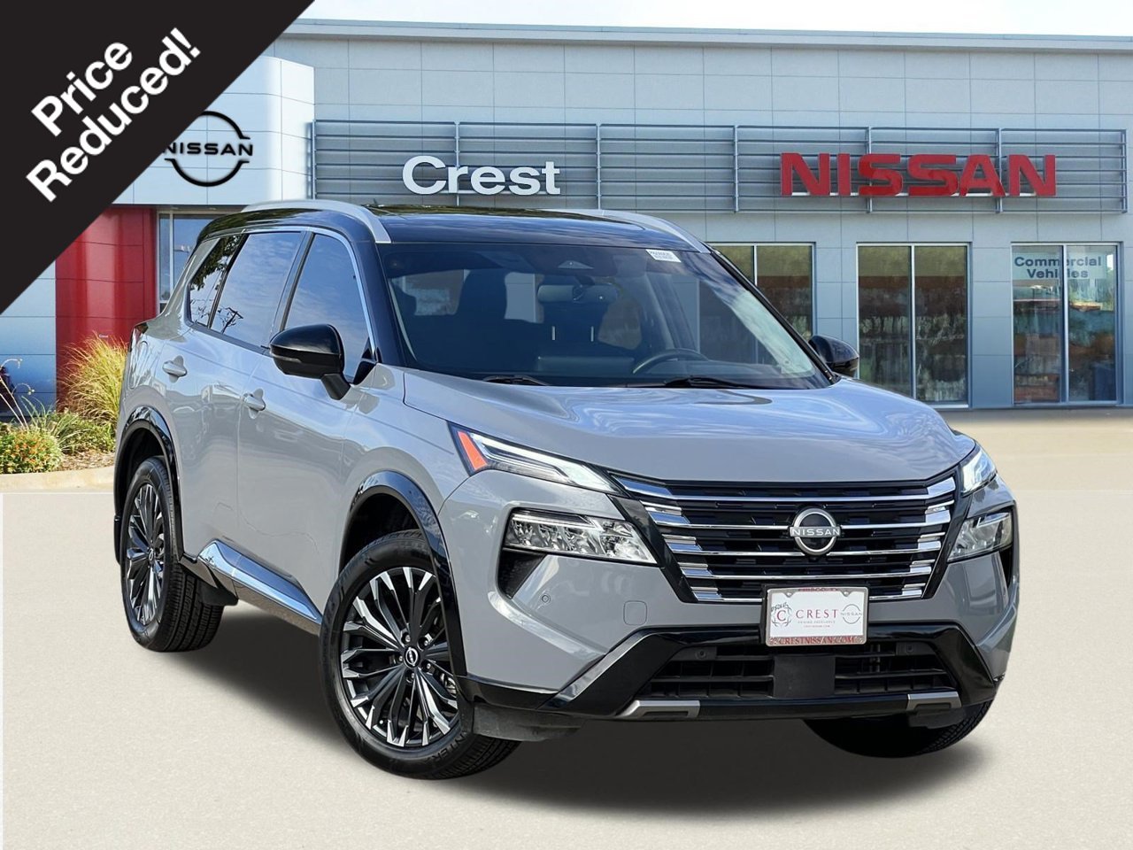 Used 2024 Nissan Rogue Platinum FWD image 1
