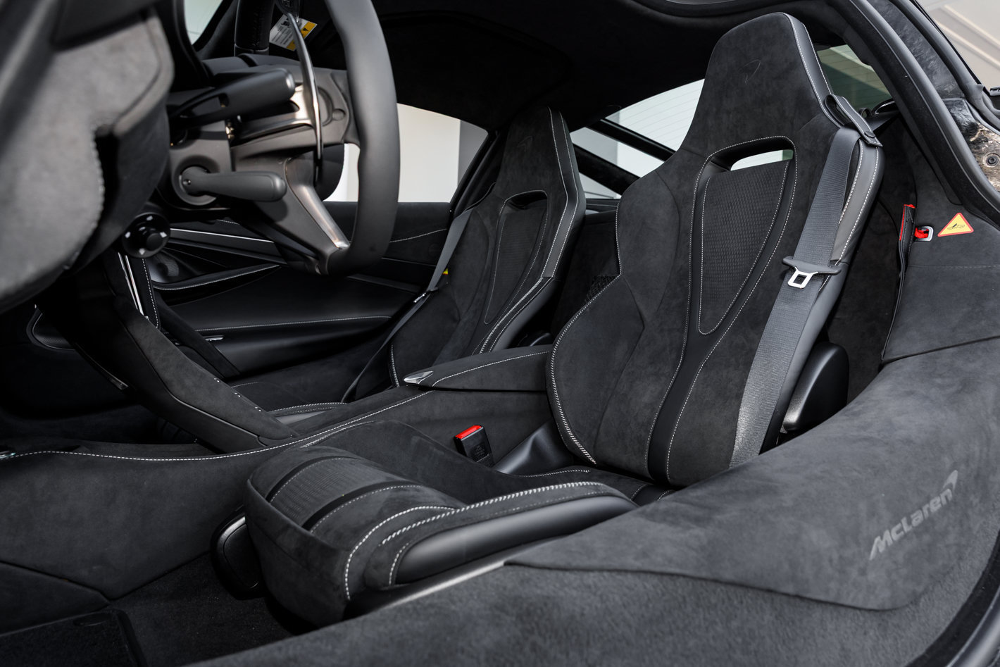 New 2027 McLaren 750S RWD image 49