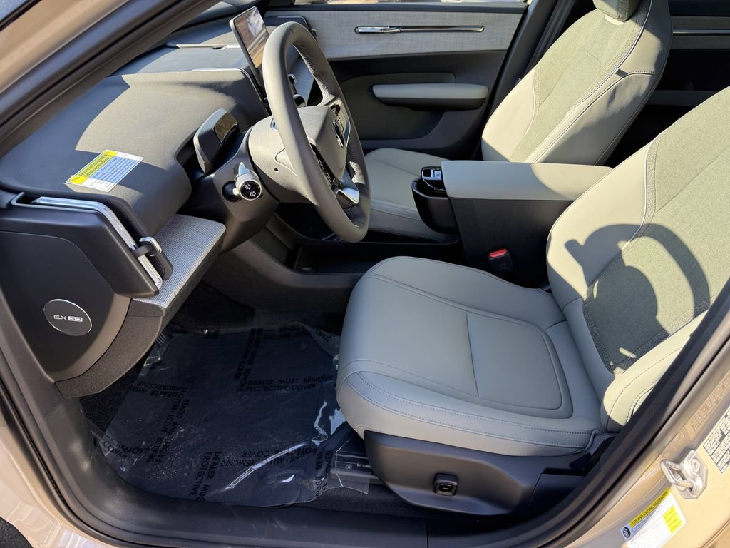 Used 2026 Volvo EX30 Cross Country Ultra w/ Protection Package Premier AWD/4WD image 9