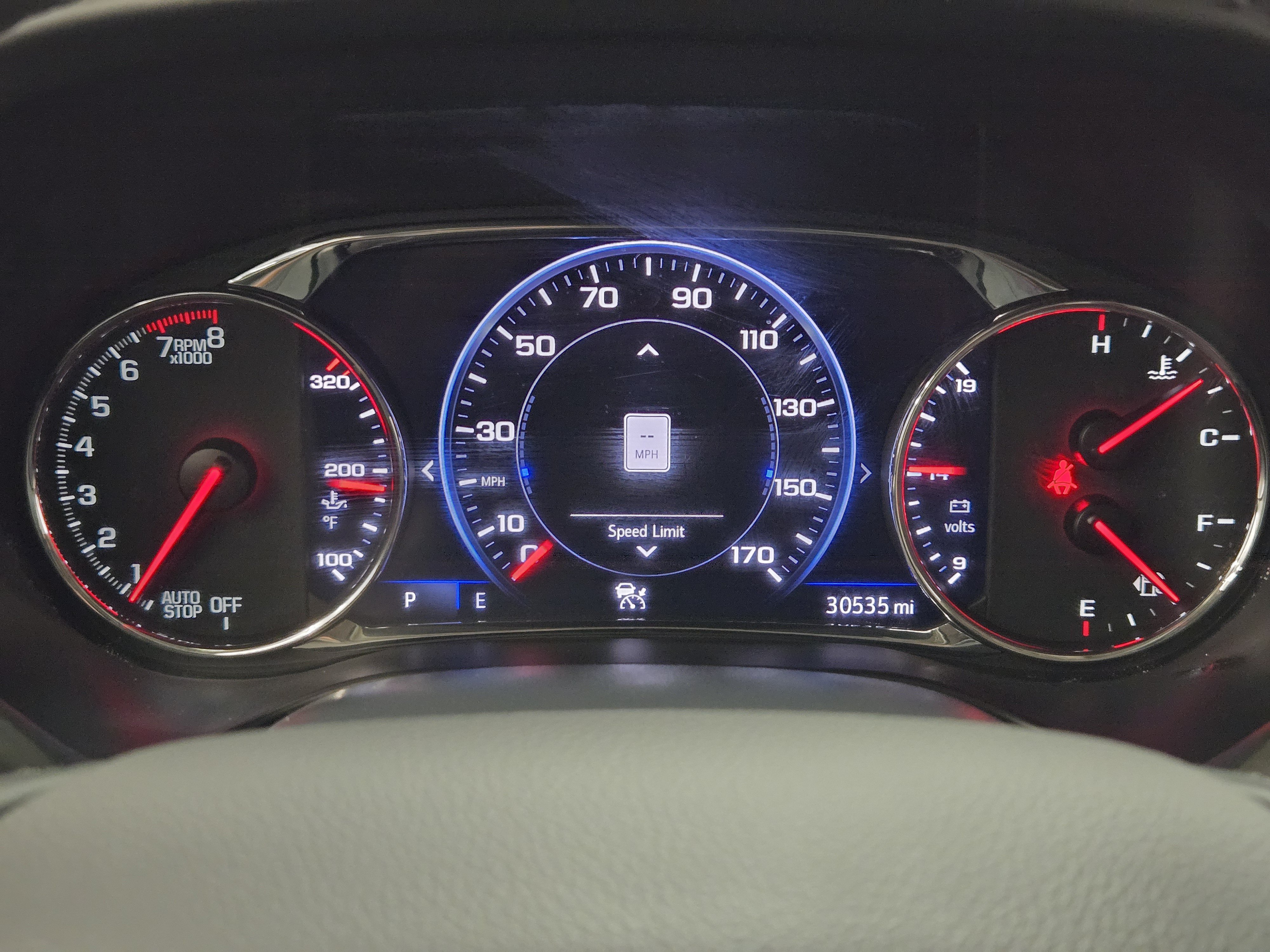 Used 2023 GMC Acadia Denali w/ Denali Ultimate Package AWD/4WD image 16