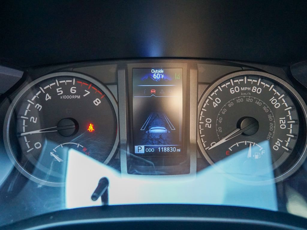 Used 2022 Toyota Tacoma TRD Off-Road AWD/4WD image 20