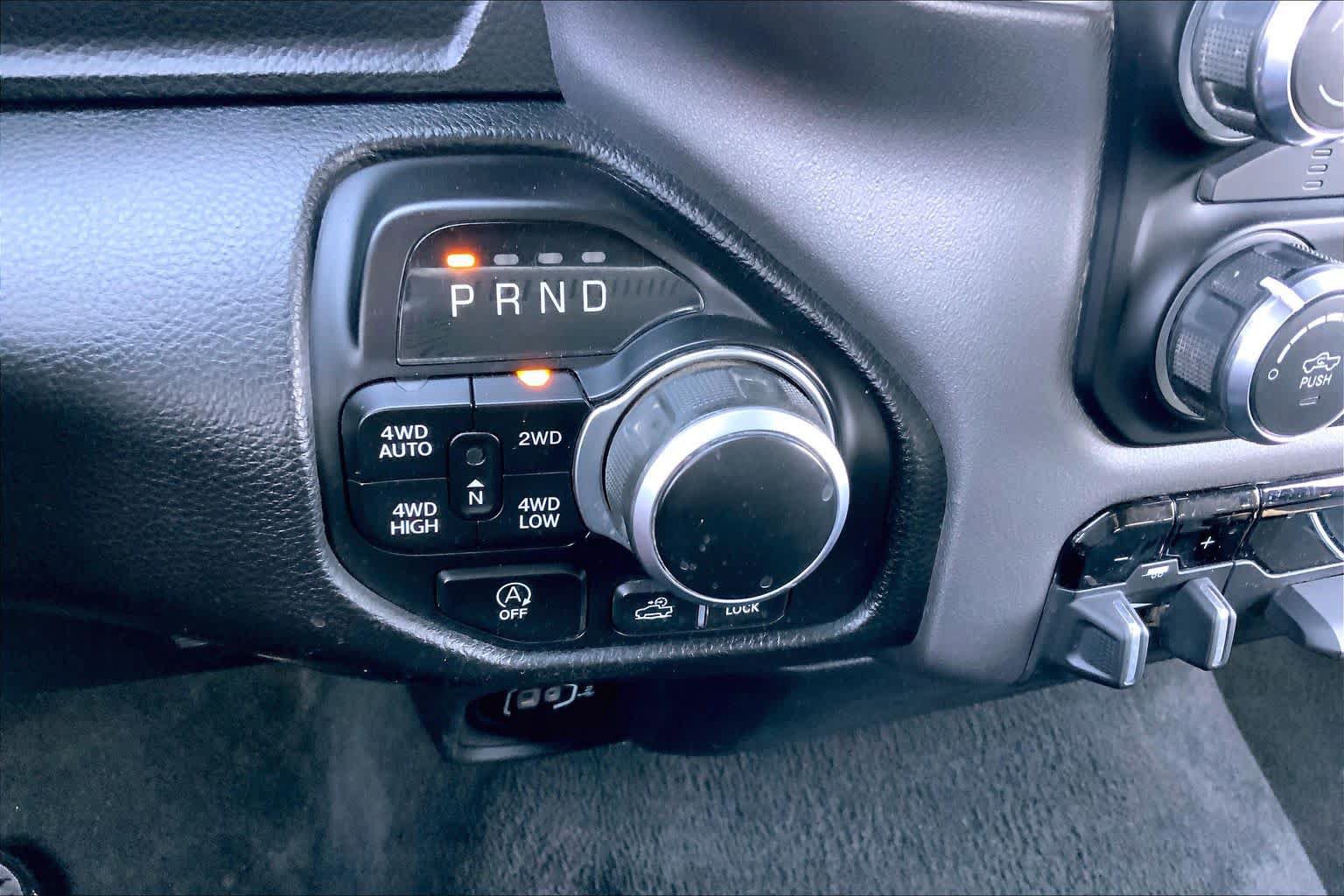 Used 2023 RAM 1500 Big Horn AWD/4WD image 33