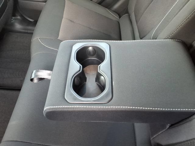 Used 2025 Jeep Grand Cherokee Laredo RWD image 8