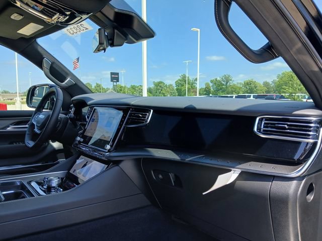 New 2026 Jeep Grand Wagoneer Summit w/ Premium Group III AWD/4WD image 16