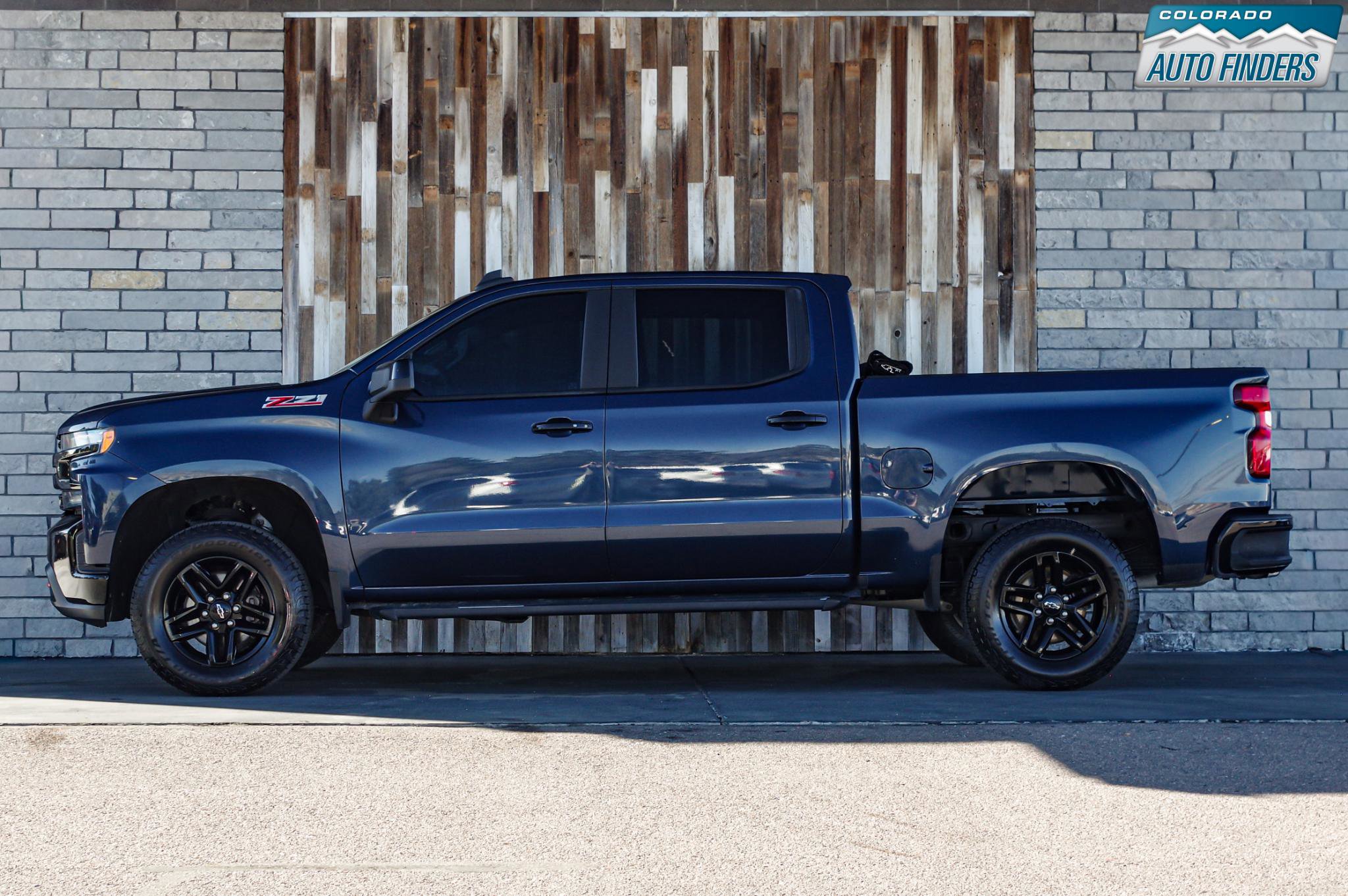 Used 2020 Chevrolet Silverado 1500 LT Trail Boss image 3