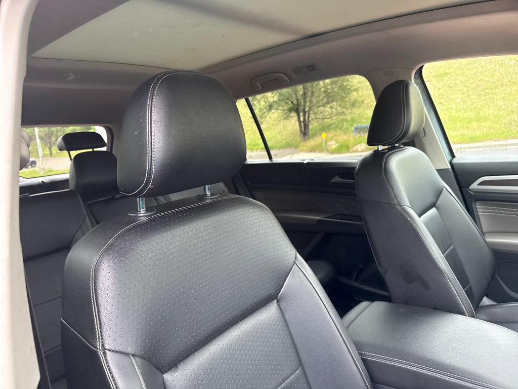 Used 2022 Volkswagen Atlas SE AWD/4WD image 32