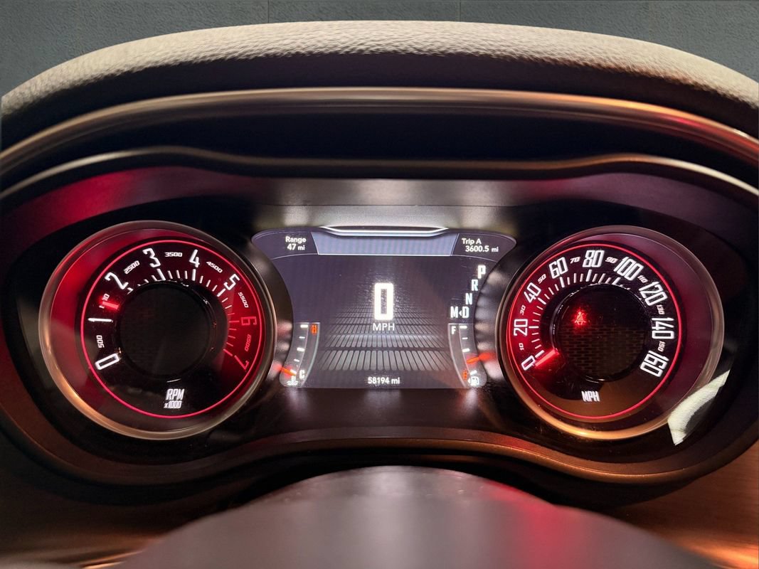 Used 2016 Dodge Challenger R/T Plus RWD image 15