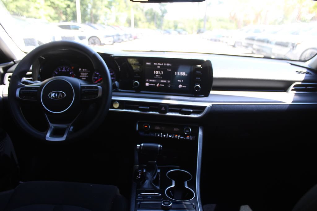 Used 2021 Kia K5 LXS FWD image 22