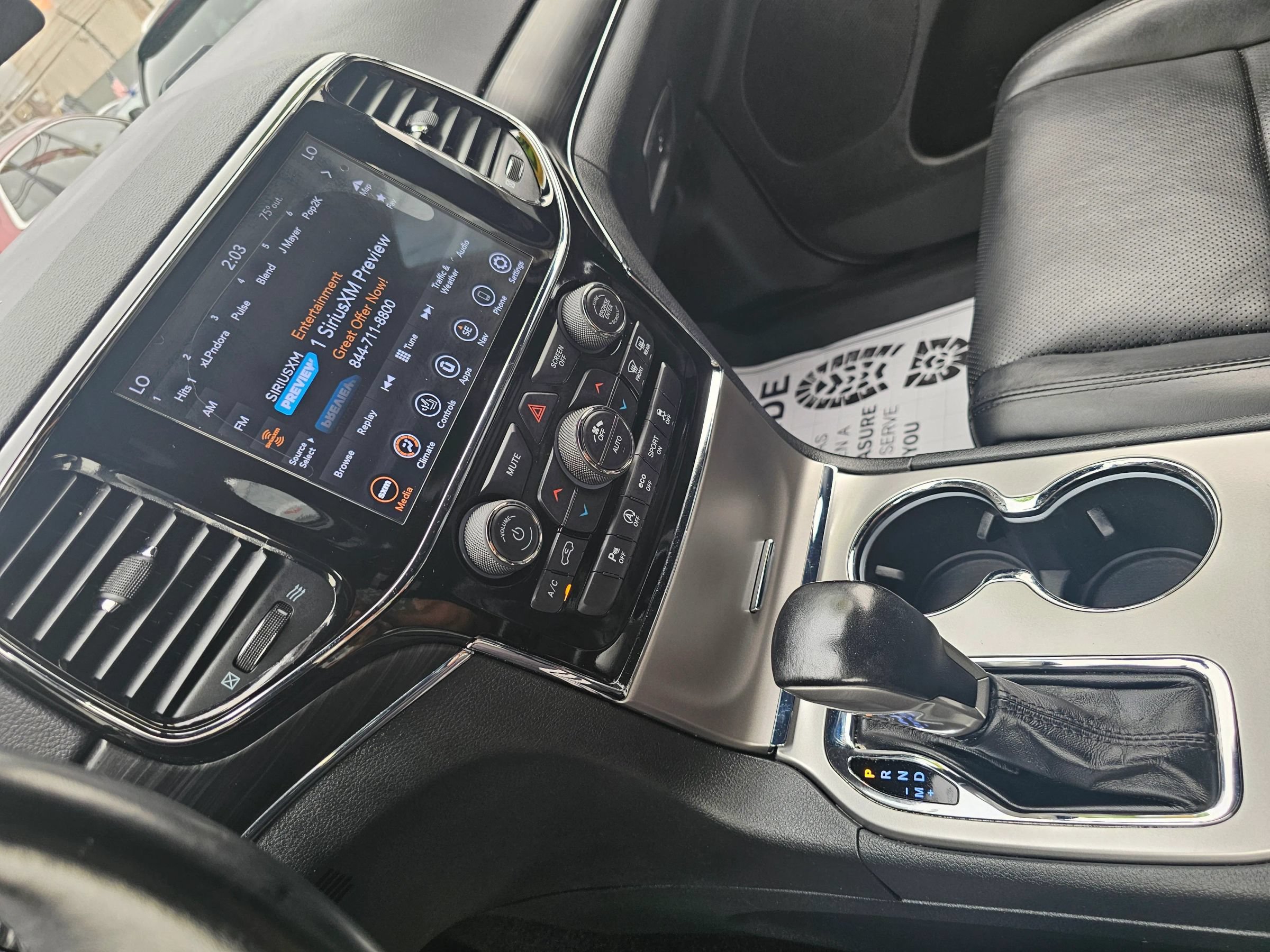 Used 2020 Jeep Grand Cherokee Limited w/ Luxury Group II AWD/4WD image 25