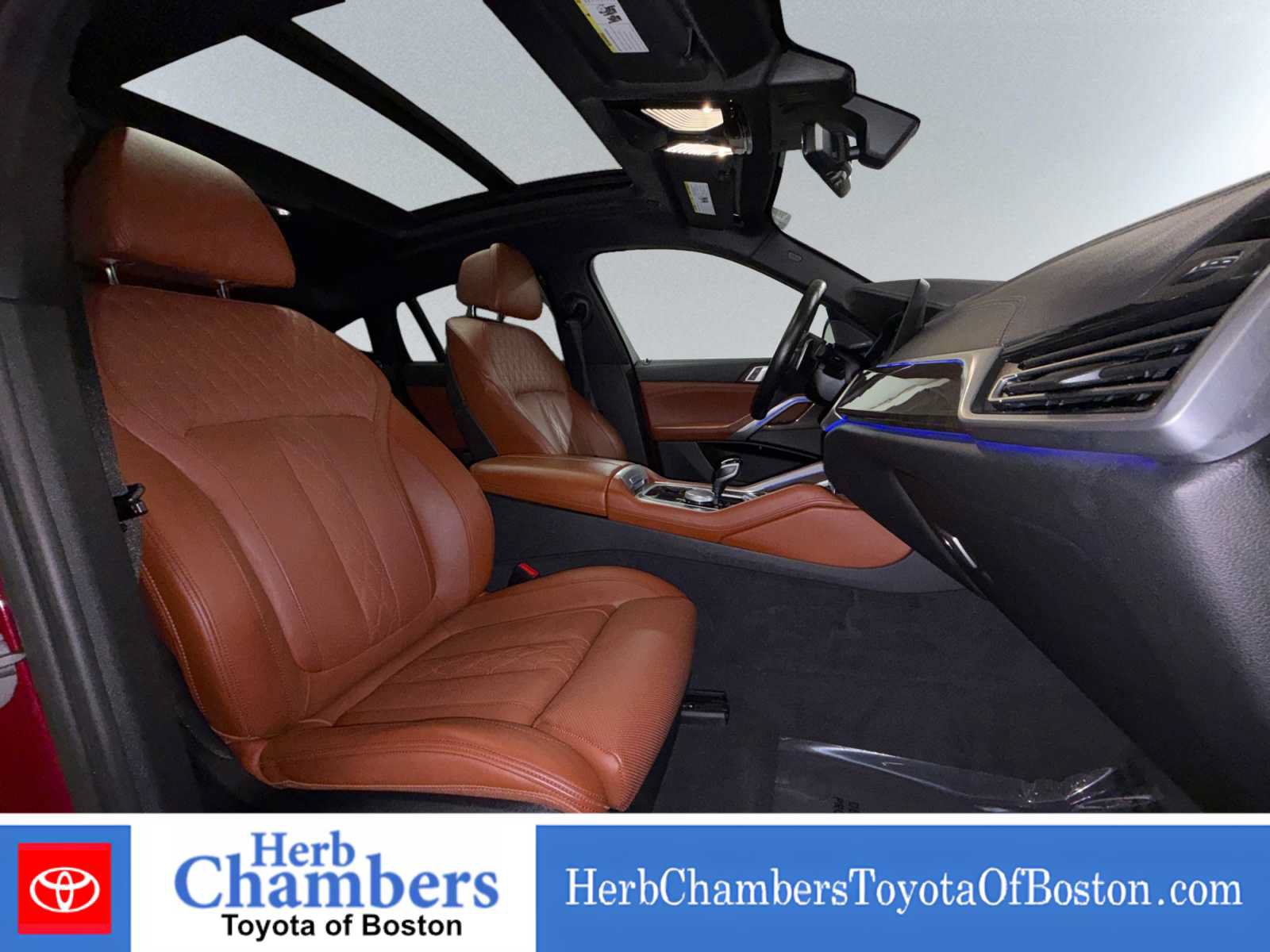 Used 2023 BMW X6 M50i AWD/4WD image 7
