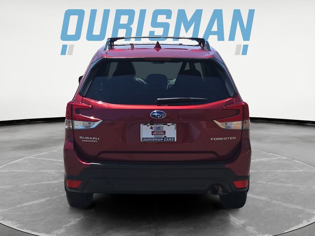 Used 2022 Subaru Forester Premium AWD/4WD image 5