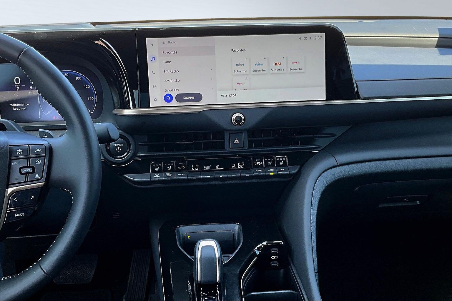 New 2025 Toyota Crown Platinum AWD/4WD image 7