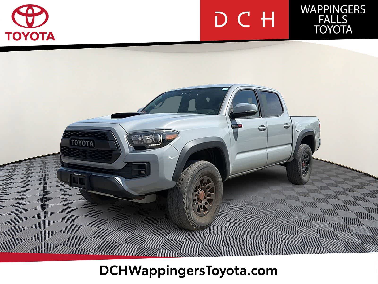 Used 2017 Toyota Tacoma TRD Pro AWD/4WD image 1