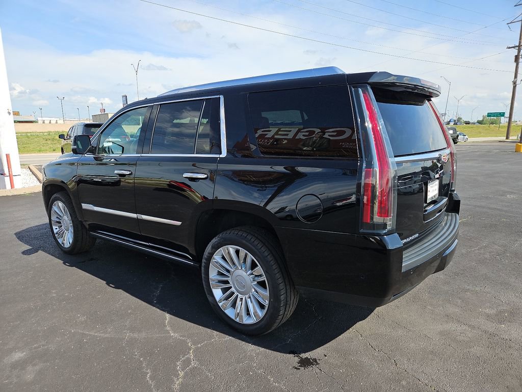 Used 2020 Cadillac Escalade Platinum AWD/4WD image 4