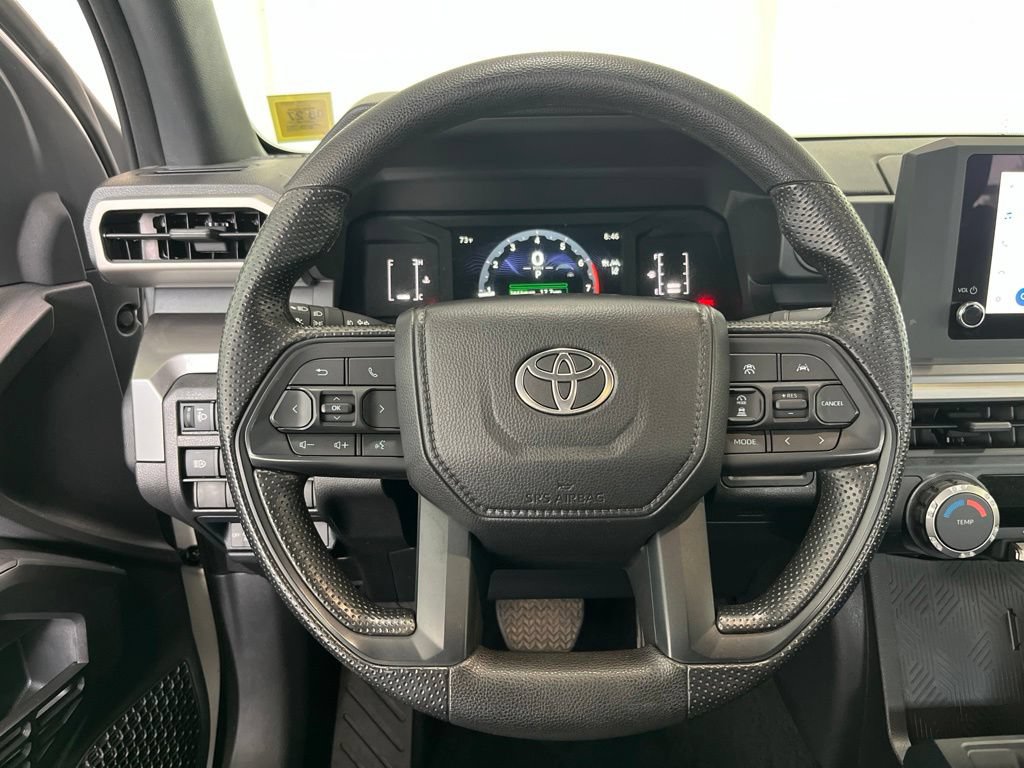 Used 2026 Toyota Tacoma SR5 AWD/4WD image 6