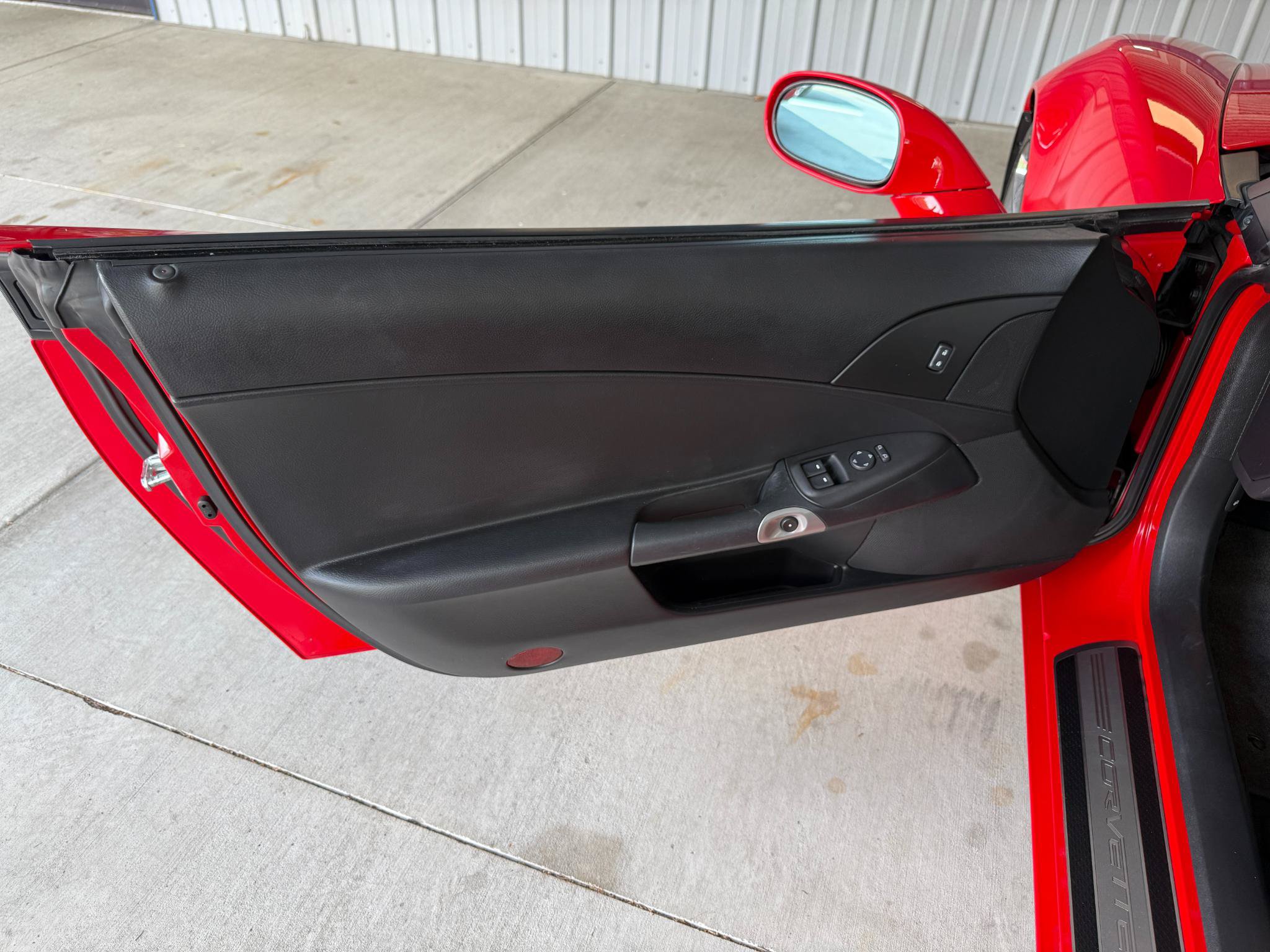 Used 2010 Chevrolet Corvette Grand Sport RWD image 21