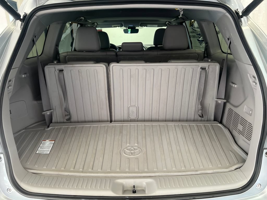 Used 2018 Toyota Highlander XLE AWD/4WD image 44